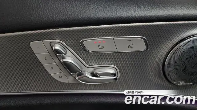 Mercedes-Benz E-Class 2018 — ფოტო 20/33