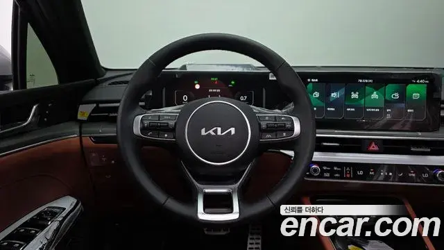 Kia K5 2026 — Şəkil 19/37