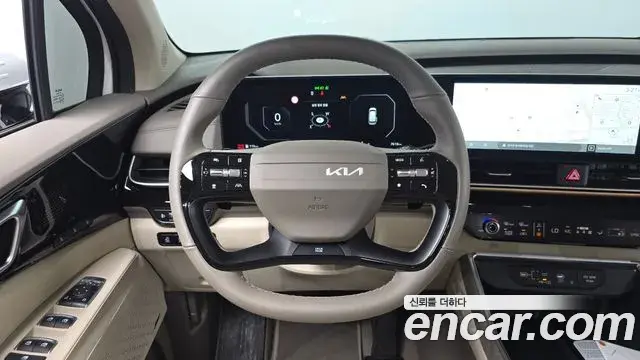 Kia Carnival 2025 — Фото 13/20