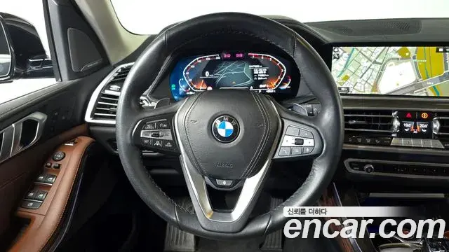 BMW X5 2023 — Photo 12/20