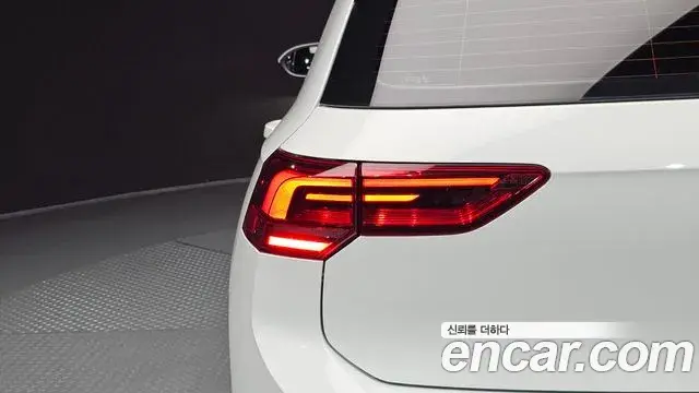 Volkswagen Golf 2022 — Şəkil 17/30