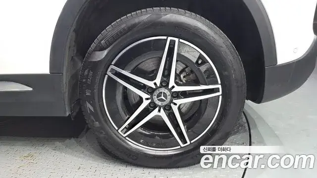 Mercedes-Benz EQA 2024 — Şəkil 30/31