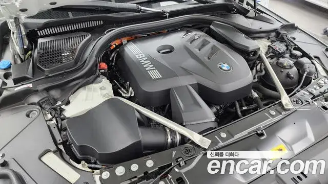 BMW 5 Series 2025 — Şəkil 21/33
