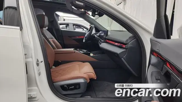 BMW 5 Series 2025 — Şəkil 23/33