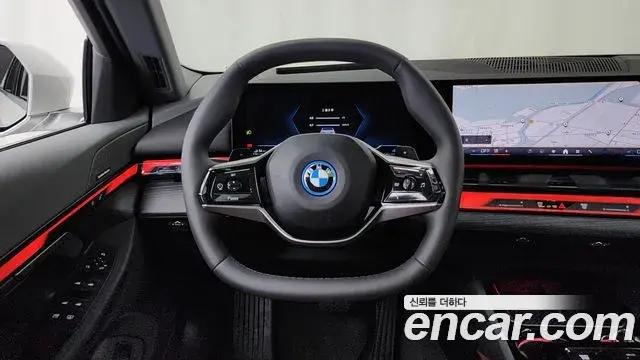 BMW 5 Series 2025 — Şəkil 11/33