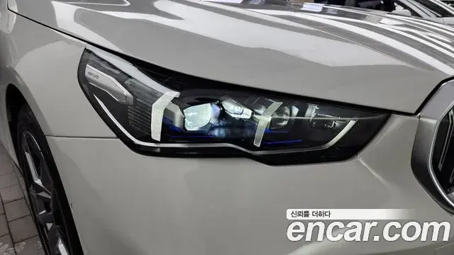 BMW 5 Series 2025 — Şəkil 29/33