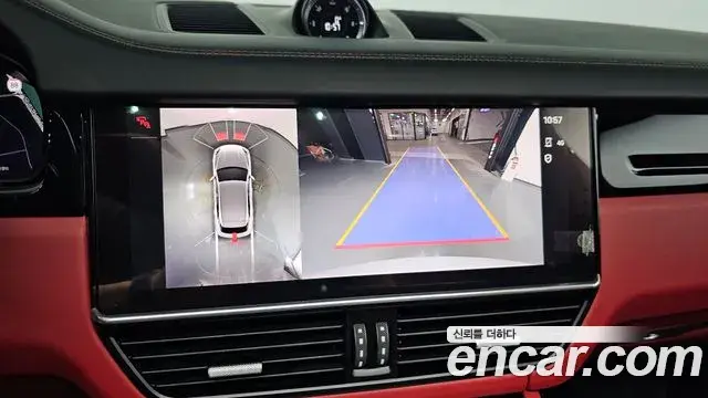Porsche Cayenne 2022 — Photo 30/36