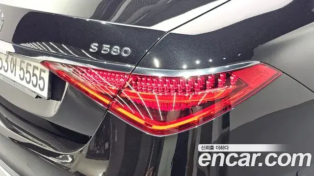 Mercedes-Benz S-Class 2021 — ფოტო 24/36