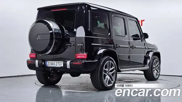 Mercedes-Benz G-Class 2023 — Фото 2/20