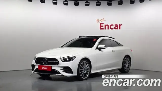 Mercedes-Benz E-Class 2021 — Фото 1/20