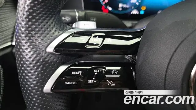 Mercedes-Benz E-Class 2021 — Фото 16/20