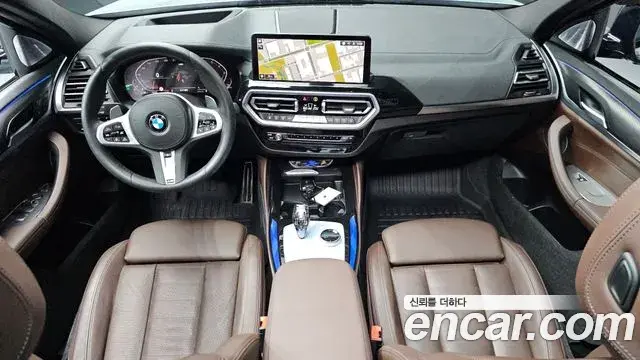 BMW X4 2025 — Фото 9/20