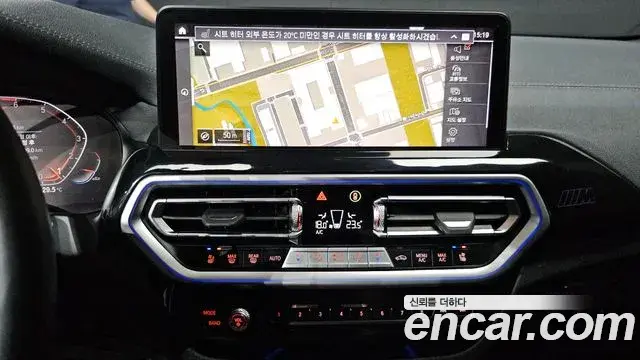 BMW X4 2025 — Фото 16/20
