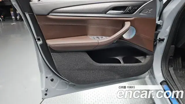 BMW X4 2025 — Şəkil 15/33