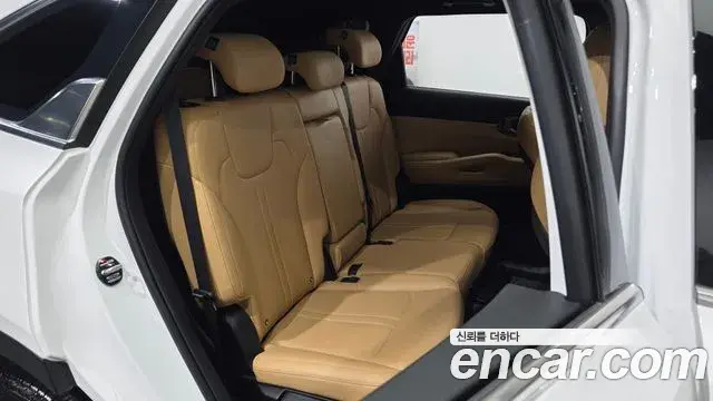 Kia Sorento 2022 — Фото 12/20