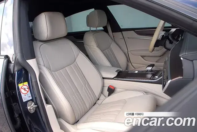 Audi A7 2022 — ფოტო 19/20