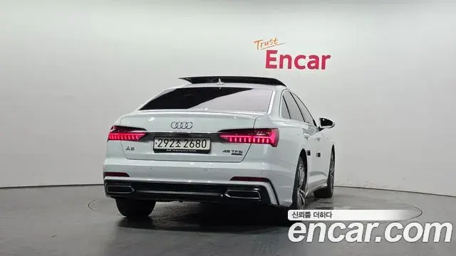 Audi A6 2021 — Photo 18/37