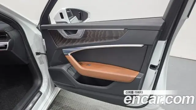 Audi A6 2021 — Photo 26/37