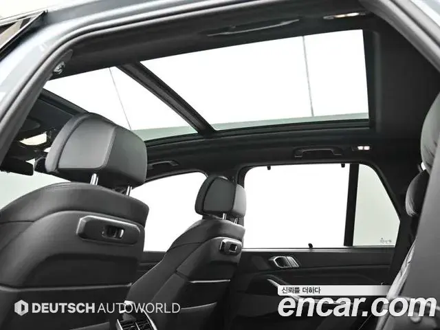 BMW X5 2025 — Фото 18/20