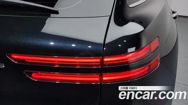Genesis GV70 2024 — ფოტო 25/32