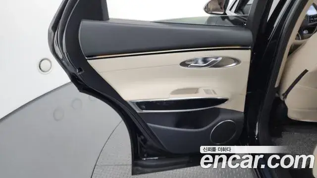 Genesis GV70 2024 — ფოტო 7/32