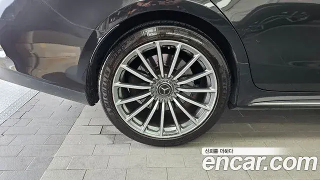 Mercedes-Benz AMG GT 2020 — ფოტო 10/20