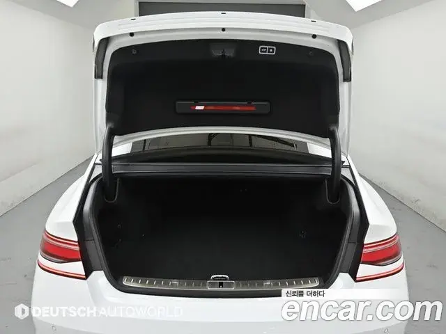 Genesis G90 2023 — ფოტო 14/20