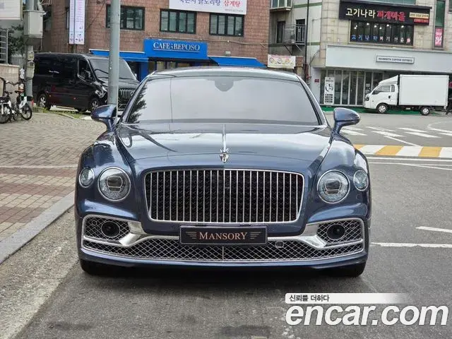 Bentley Flying Spur 2021 — ფოტო 19/20