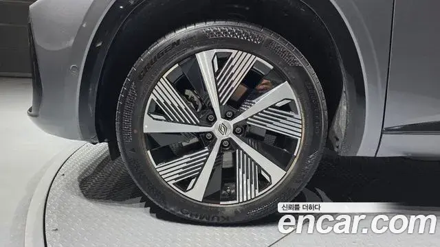 Renault Samsung Grand Koleos 2025 — ფოტო 15/20