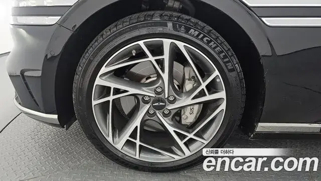 Genesis G90 2022 — Şəkil 12/39