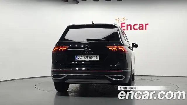 Volkswagen Tiguan Allspace 2023 — Photo 15/31