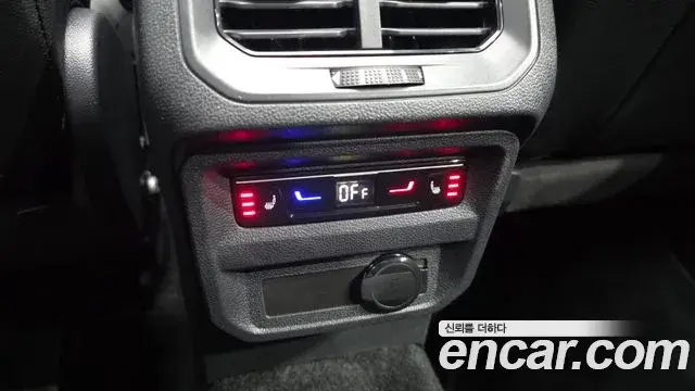 Volkswagen Tiguan Allspace 2023 — Photo 21/31