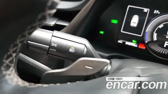 Lexus ES300h 2018 — Şəkil 3/36