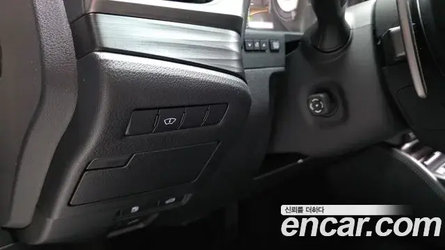 Lexus ES300h 2018 — Şəkil 36/36