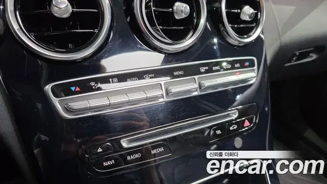 Mercedes-Benz C-Class 2018 — Фото 17/20