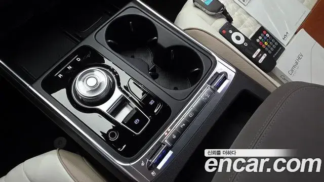Kia Carnival 2025 — Фото 7/20