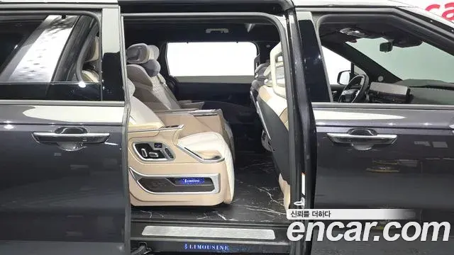 Kia Carnival 2025 — Фото 10/20