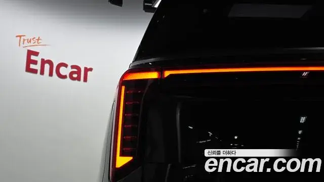Kia Carnival 2025 — Şəkil 18/42