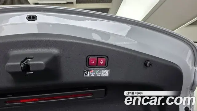 Mercedes-Benz CLE-Class 2025 — Photo 30/32