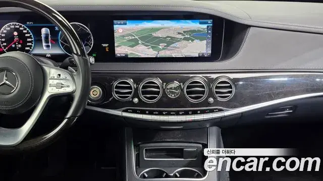 Mercedes-Benz S-Class 2018 — Фото 13/20