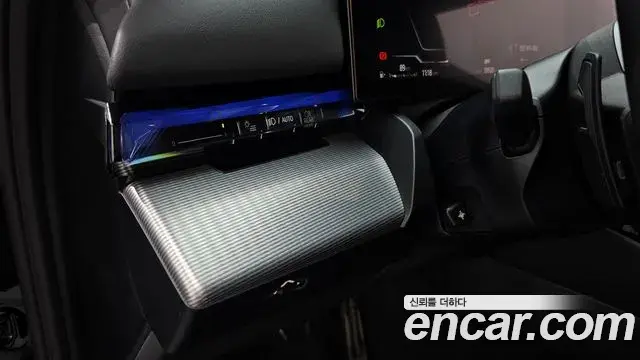BMW 5 Series 2025 — Photo 4/33