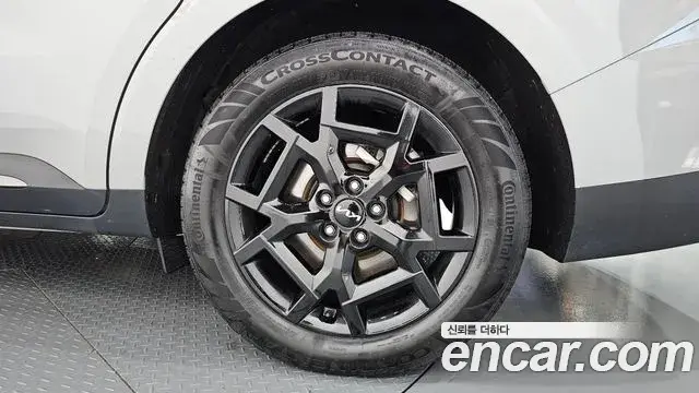 Kia Carnival 2024 — ფოტო 1/30
