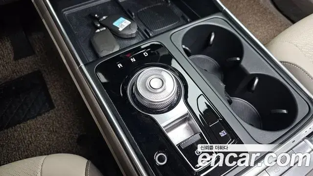 Kia Carnival 2025 — ფოტო 28/43