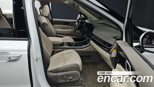 Kia Carnival 2025 — ფოტო 21/43