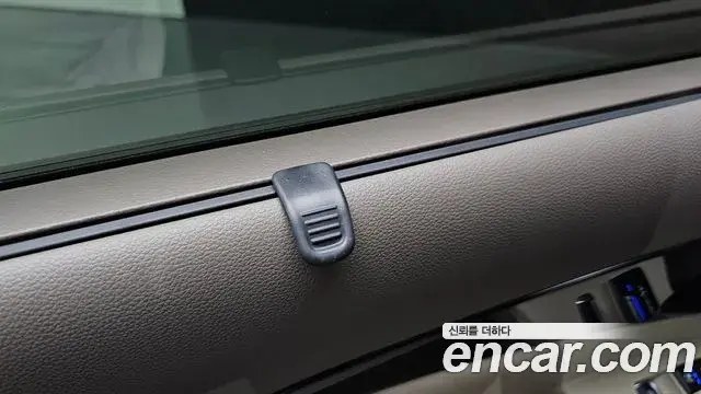 Kia Carnival 2025 — ფოტო 36/43