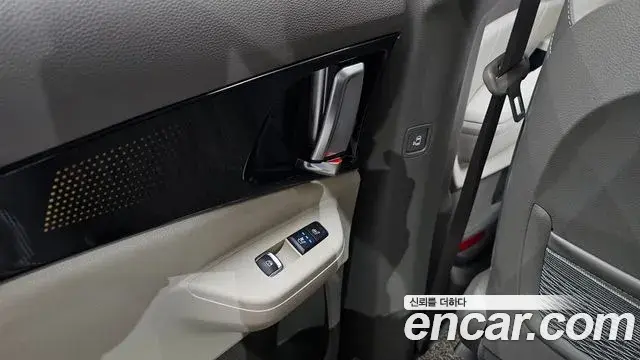 Kia Carnival 2025 — ფოტო 27/43