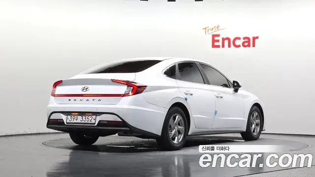 Hyundai Sonata 2019 — Фото 2/20