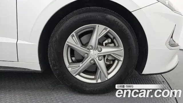 Hyundai Sonata Hybrid 2019 — ფოტო 16/30