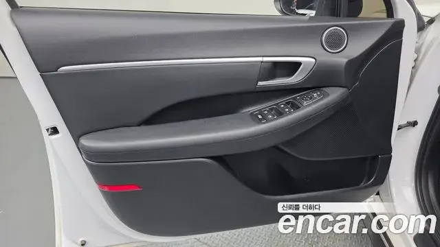 Hyundai Sonata Hybrid 2019 — ფოტო 23/30