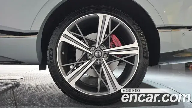 Genesis GV80 Coupe 2024 — Şəkil 8/42